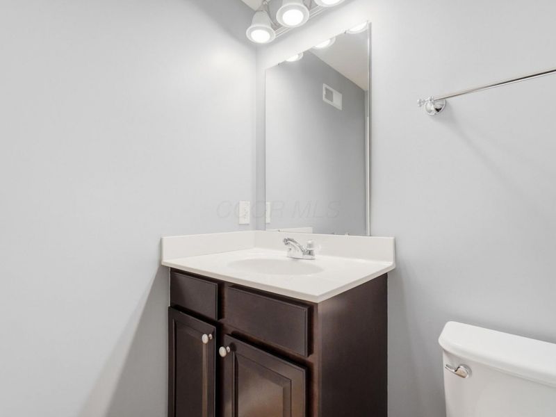 1990 Marigold Street, Lewis Center, OH 43035 Photo 71