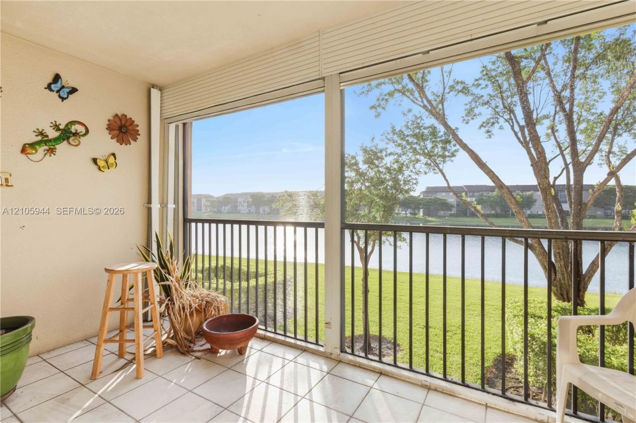 701 SW 141st Ave , Unit 203R, Pembroke Pines, FL 33027 Photo