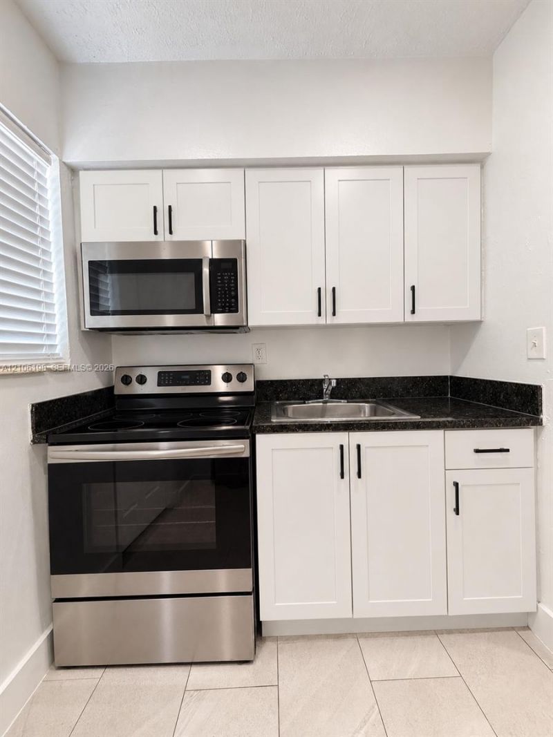 600 NW 116th Ter, Miami, FL 33168 Photo
