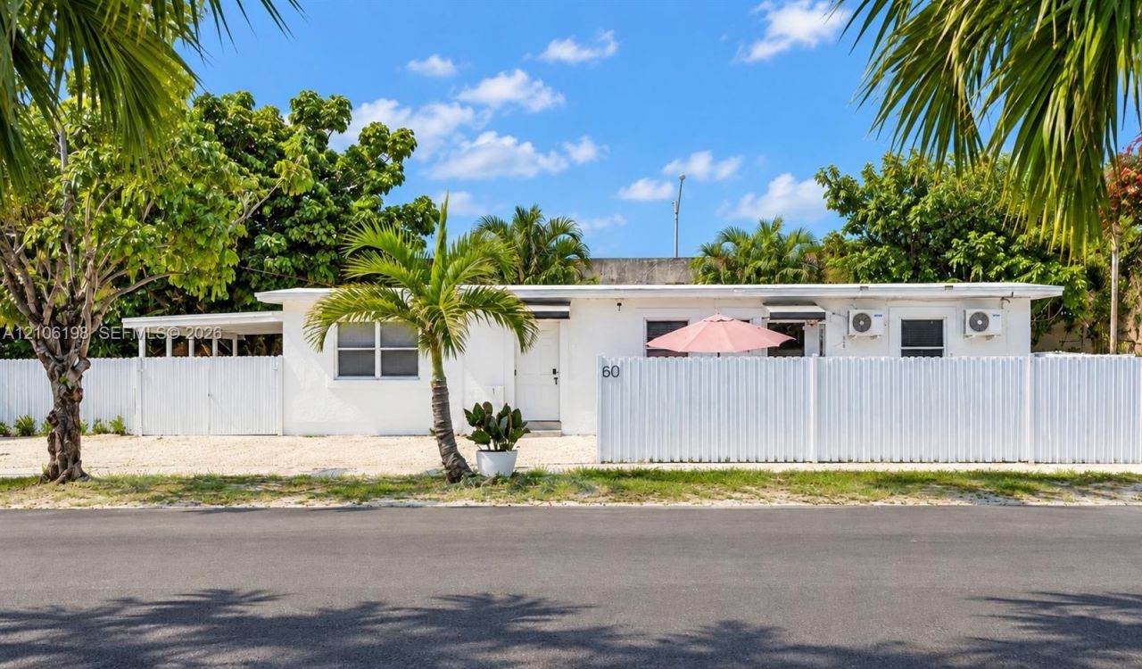 600 NW 116th Ter, Miami, FL 33168 Photo