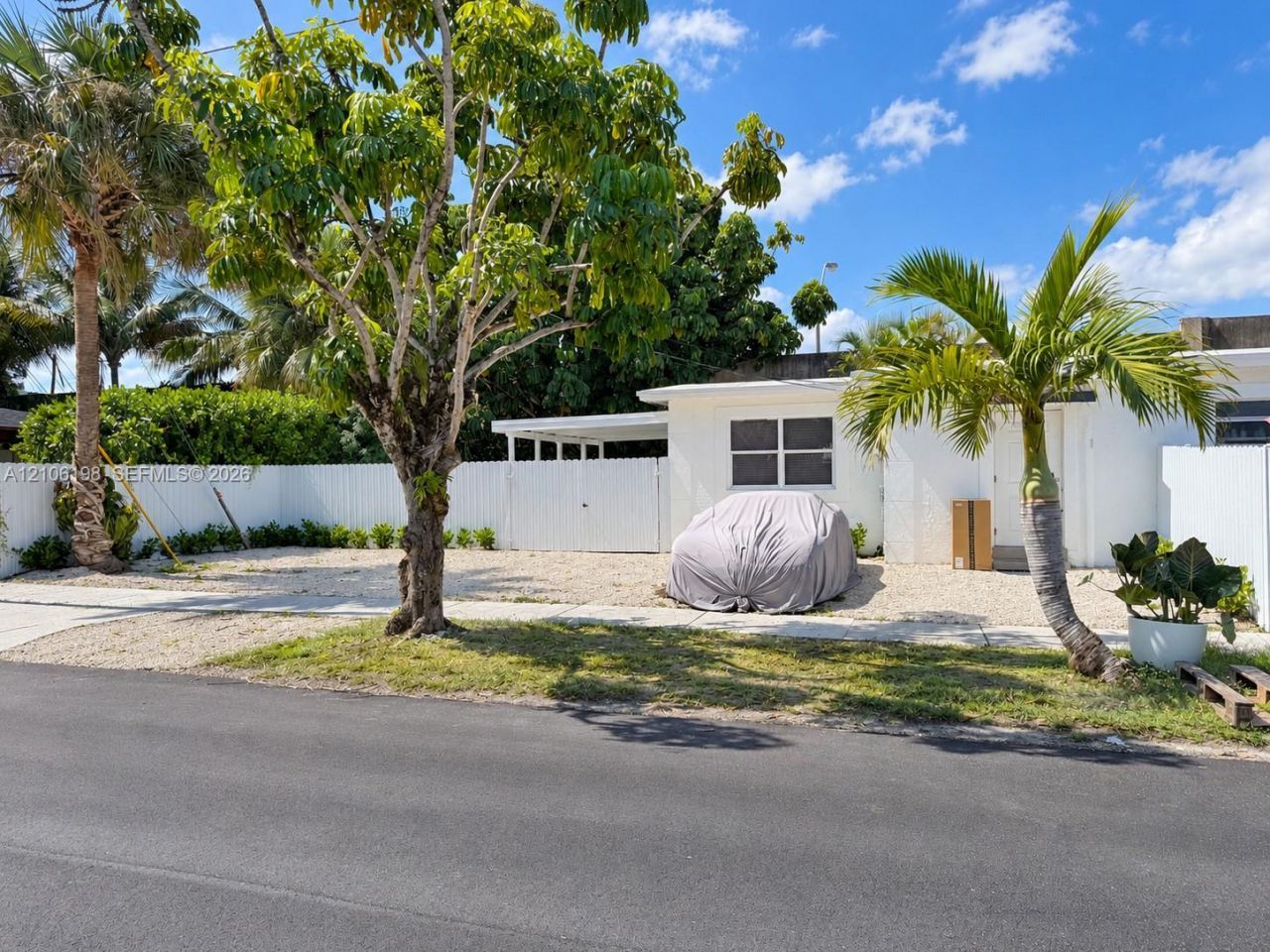 600 NW 116th Ter, Miami, FL 33168 Photo