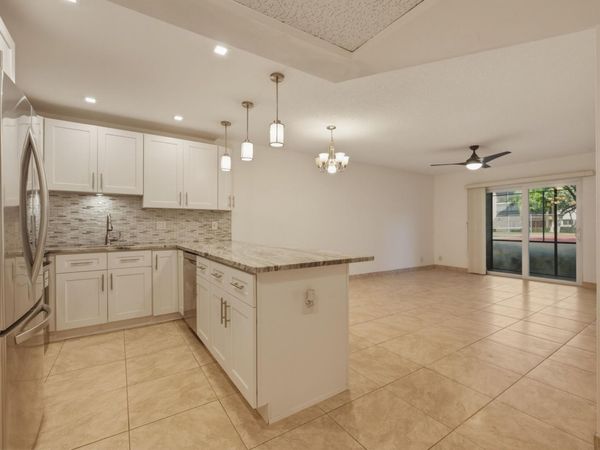 255 S Cypress Road, Unit 315, Pompano Beach, FL 33060