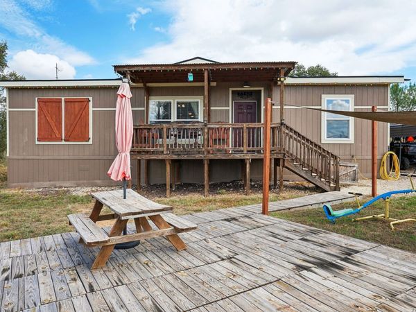 10015 FM 2200 S, Yancey, TX 78886