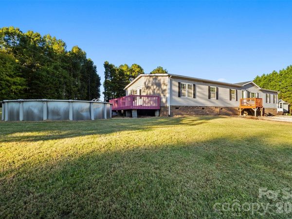 4770 Enochville Road , Kannapolis, NC 28081