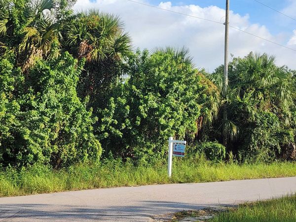 539 OSAGE Avenue S, Lehigh Acres, FL 33974