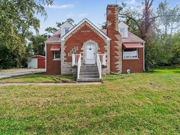 3003 Willowcreek Road, Portage, IN 46368