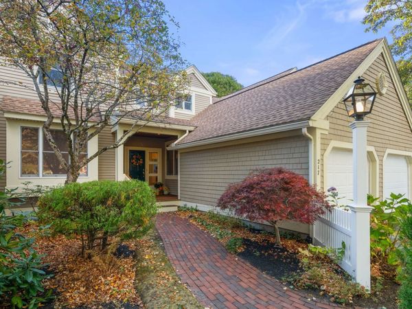 217 Nobscot Road, Unit 217, Sudbury, MA 01776
