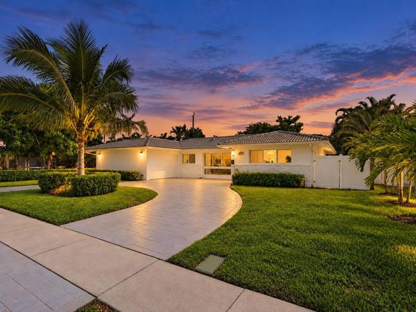 612 NE 24th Avenue, Pompano Beach, FL 33062