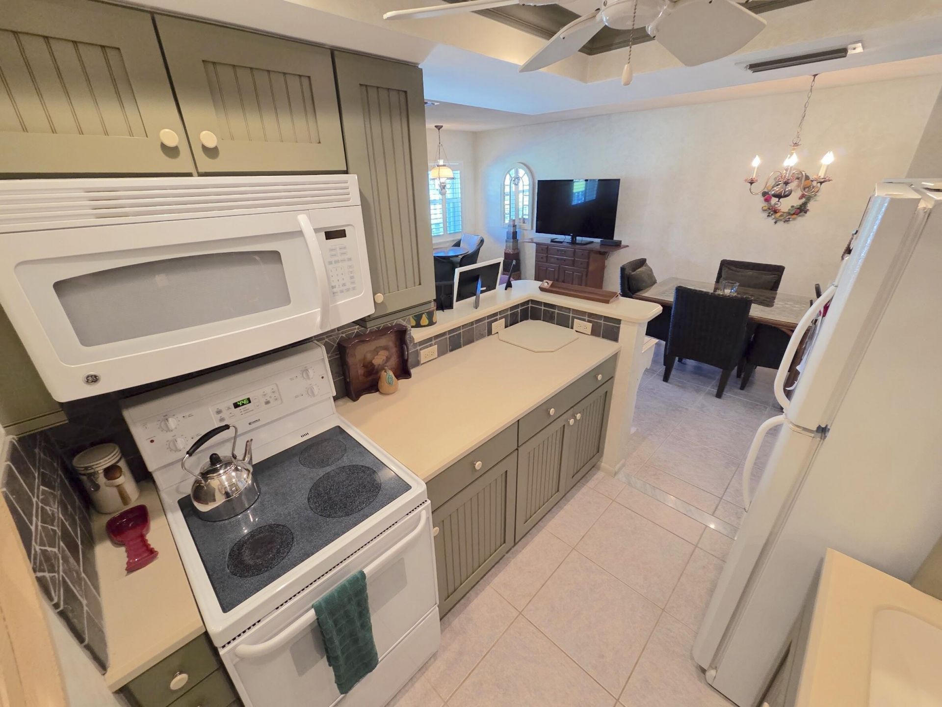 5550 N Ocean Boulevard, Unit 204, Ocean Ridge, FL 33435 Photo