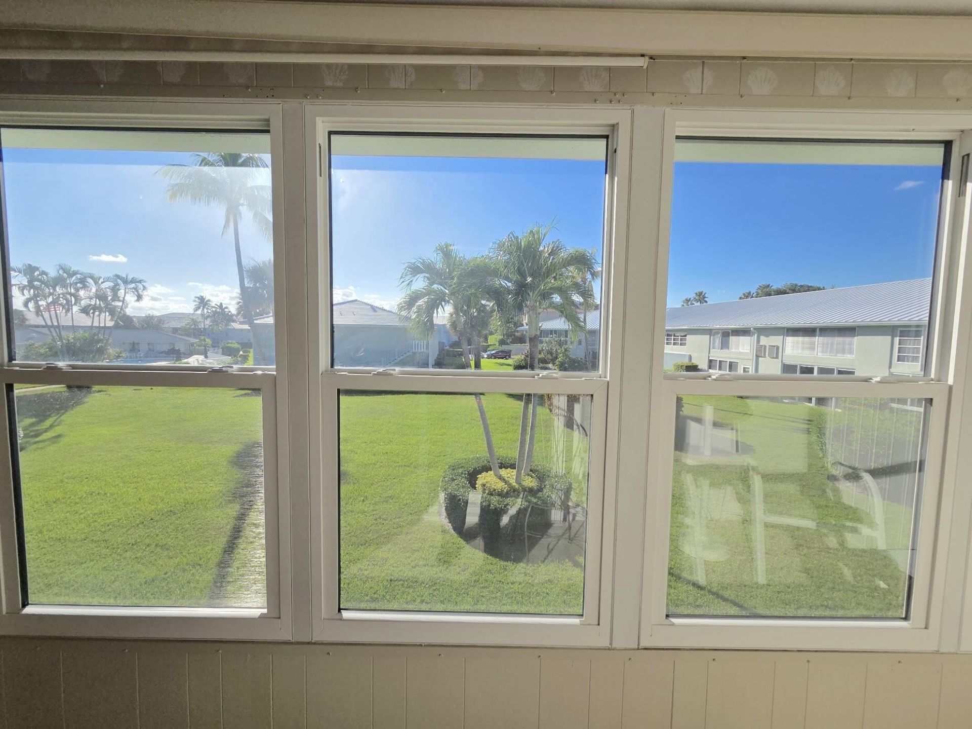 5550 N Ocean Boulevard, Unit 204, Ocean Ridge, FL 33435 Photo