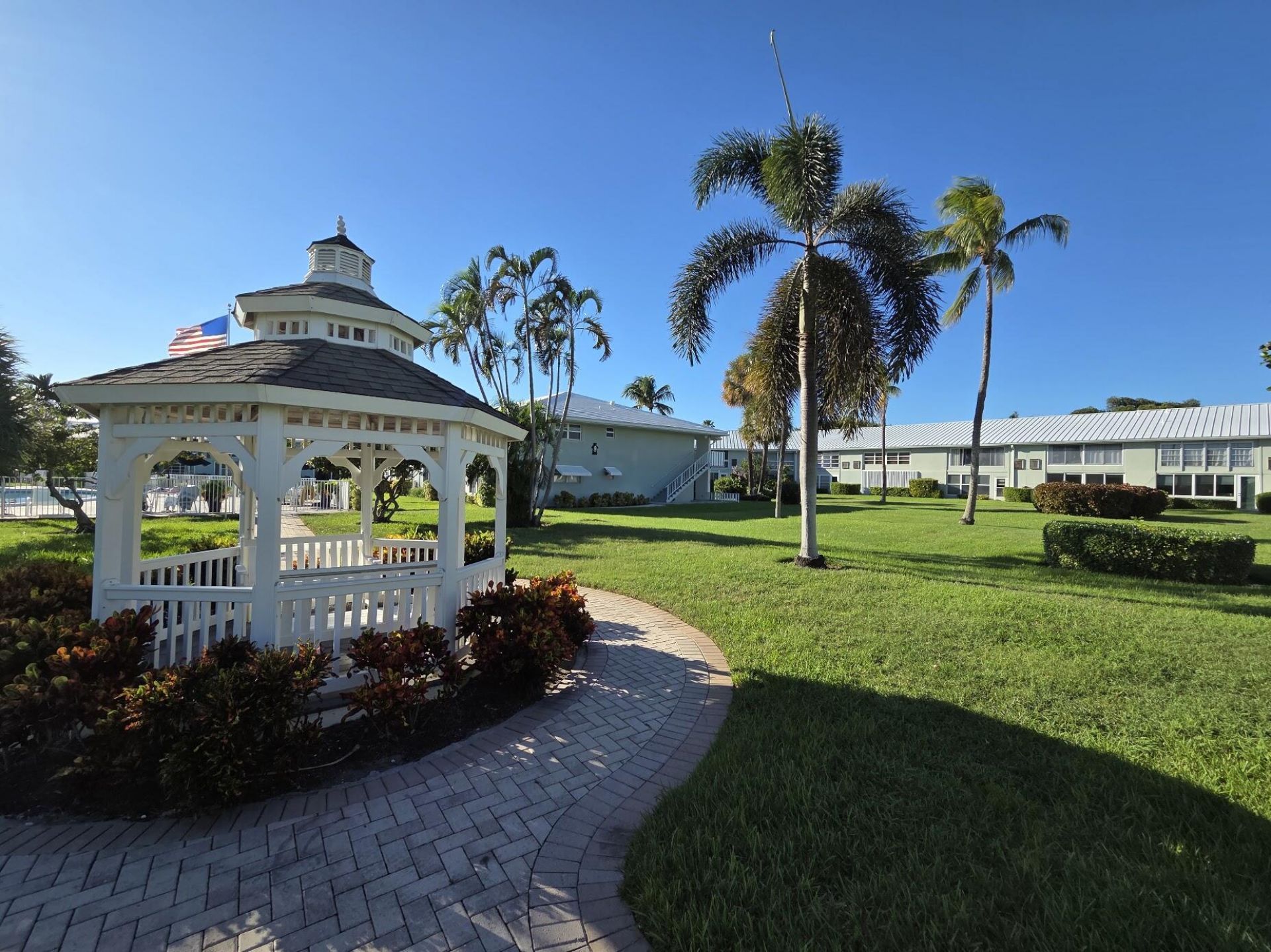 5550 N Ocean Boulevard, Unit 204, Ocean Ridge, FL 33435 Photo