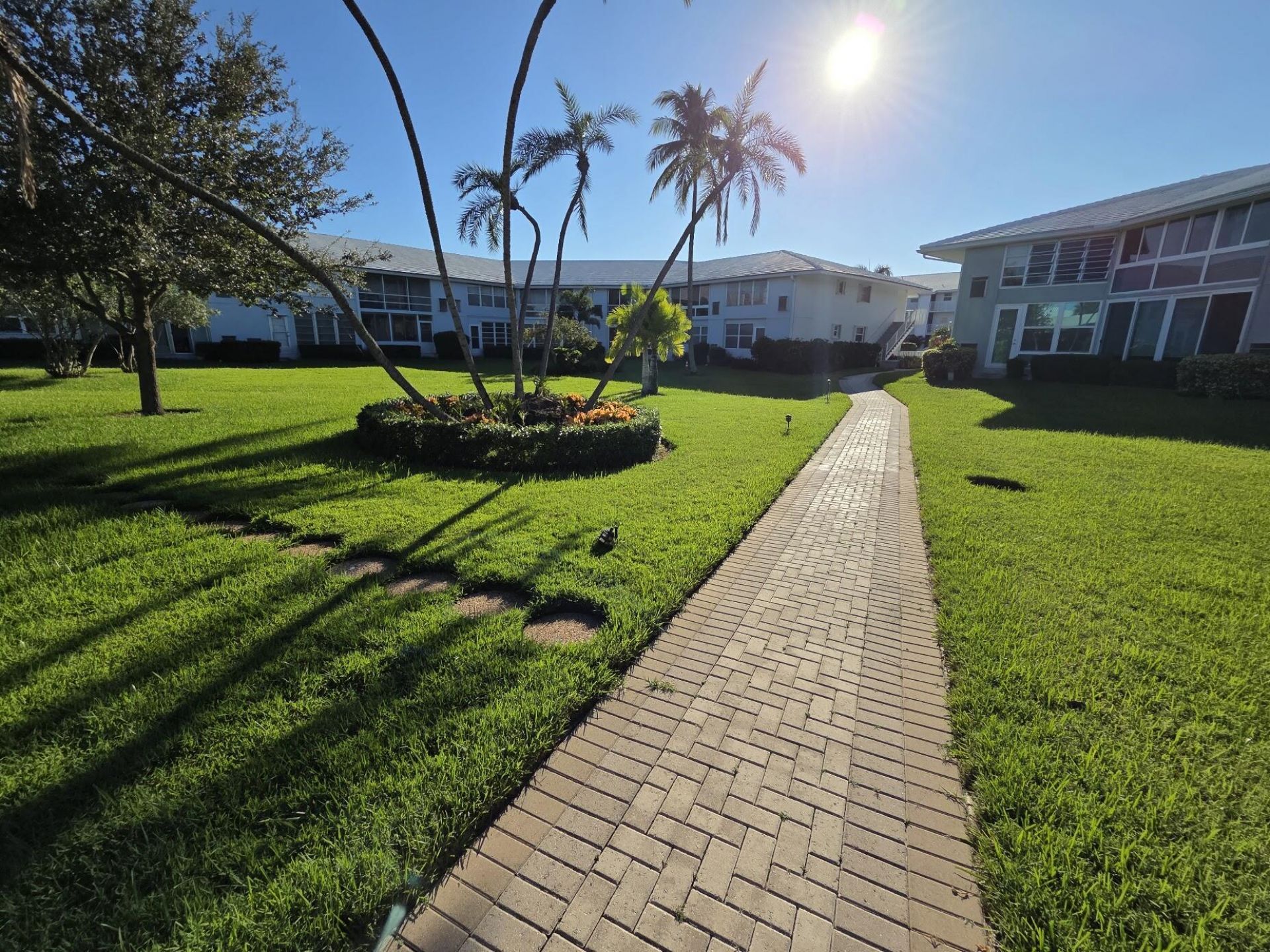 5550 N Ocean Boulevard, Unit 204, Ocean Ridge, FL 33435 Photo