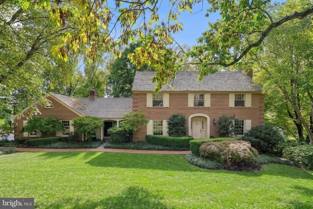 181 HUNT VALLEY CIRCLE, BERWYN, PA 19312