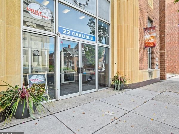 22 CARLISLE STREET, HANOVER, PA 17331