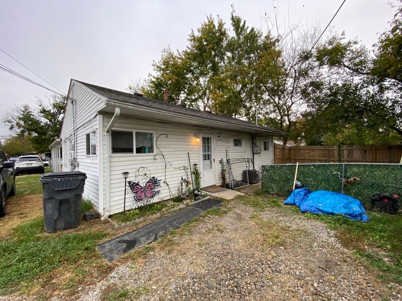 798 - 800 Derrer Road, Columbus, OH 43204 Photo 5