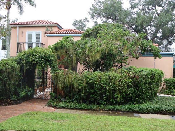 1630 BONITA LANE, SARASOTA, FL 34239