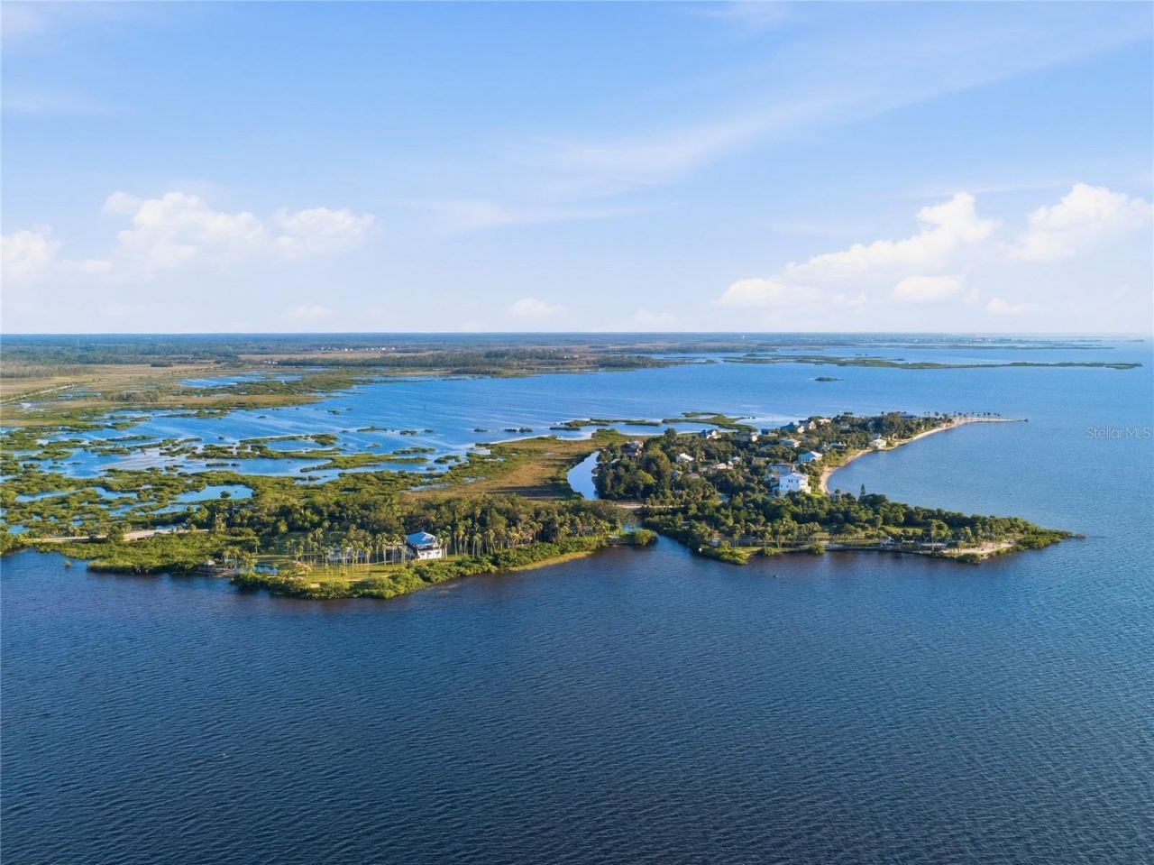 10501 Pine Island Drive, Weeki Wachee, FL 34607 Photo