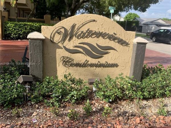 14921 SW 82nd Ln , Unit 19-107, Miami, FL 33193