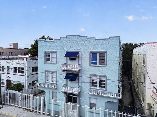 967 SW 5th St , Unit 16, Miami, FL 33130