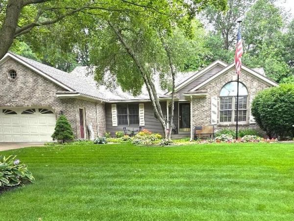 4538 Hidden Ridge Drive SW, Hudsonville, MI 49426