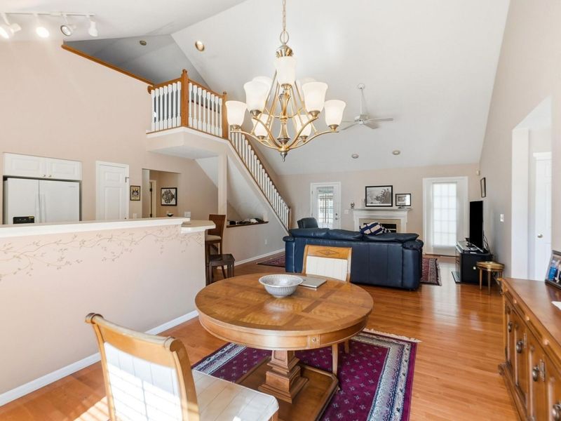 6427 Upper Lake Circle, Westerville, OH 43082 Photo 12