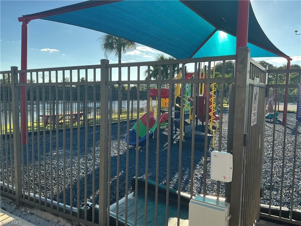 13262 Radcliffe Dr, Fort Myers, FL 33966 Photo