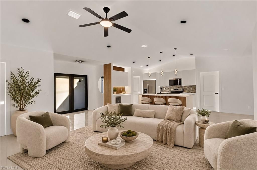 4042 NE 10th Pl, Cape Coral, FL 33909 Photo
