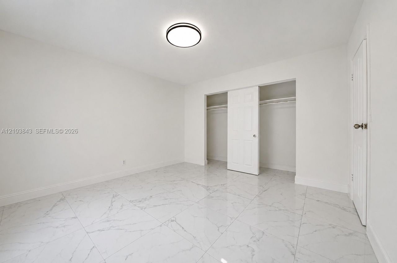 915 Jefferson Ave , Unit 2C, Miami Beach, FL 33139 Photo