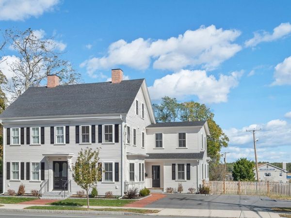286 Merrimac St, Unit A, Newburyport, MA 01950