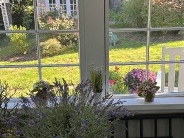 1 Wing Rd, Bourne, MA 02559