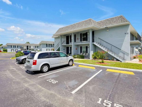 915 W OAK RIDGE ROAD , Unit B, ORLANDO, FL 32809