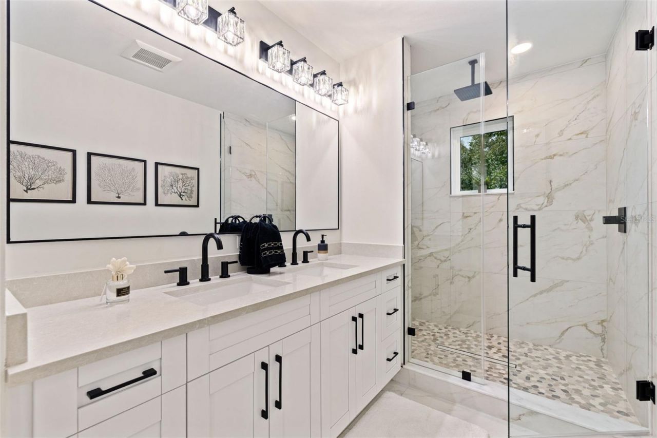 4468 57th Avenue N, Saint Petersburg, FL 33714 Photo