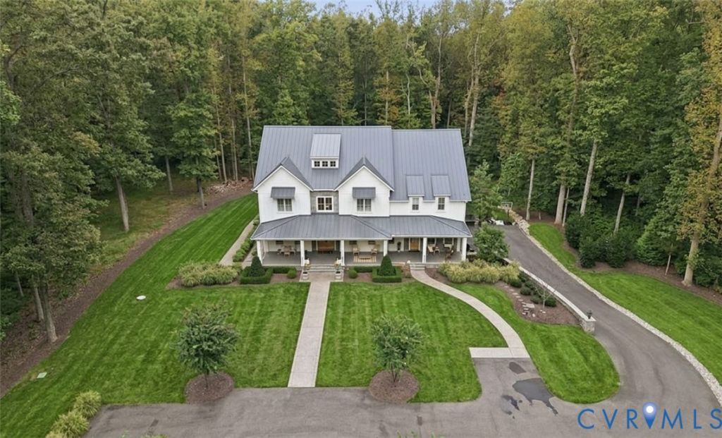 565 Ice Pond Cove Goochland, VA 23103