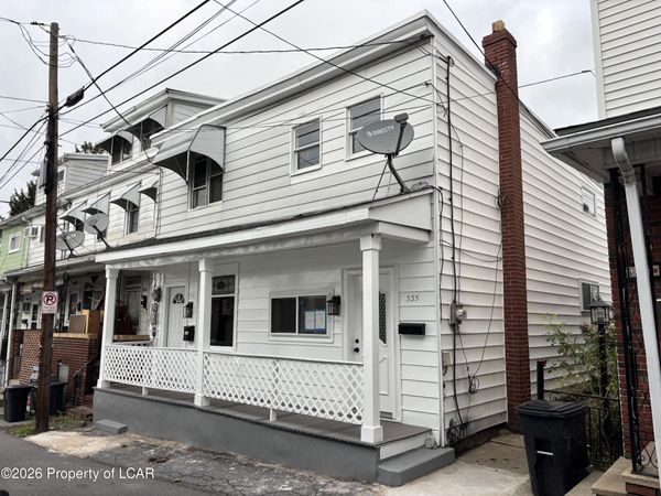 333 S Apple Street, Mount Carmel, PA 17851