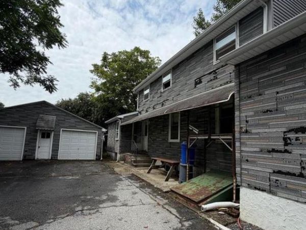 20 PENNSYLVANIA AVENUE, PROSPECT PARK, PA 19076