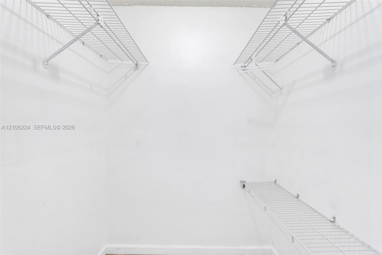 8887 Fontainebleau Blvd , Unit 206, Miami, FL 33172 Photo