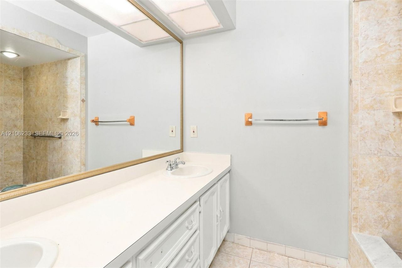 132 Santander Ct, Royal Palm Beach, FL 33411 Photo