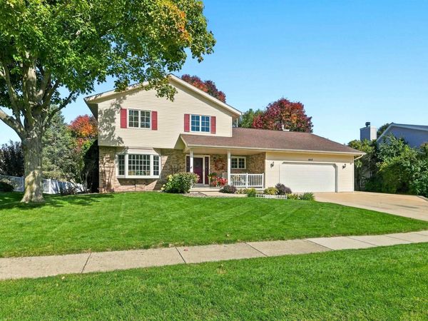 1602 Manchester Crossing, Waunakee, WI 53597