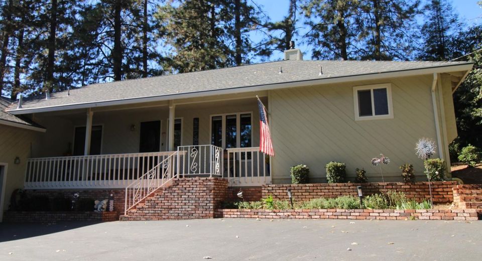 15566 Carrie Dr, Grass Valley, CA 95949 Photo
