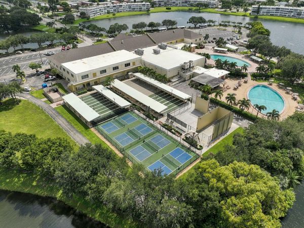 80 NORWICH D, West Palm Beach, FL 33417