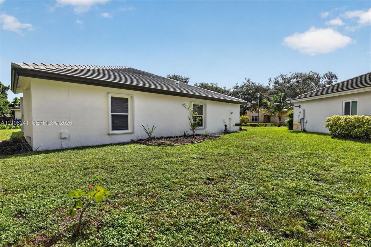 9407 SW 18th St , Miramar, FL 33025 Photo