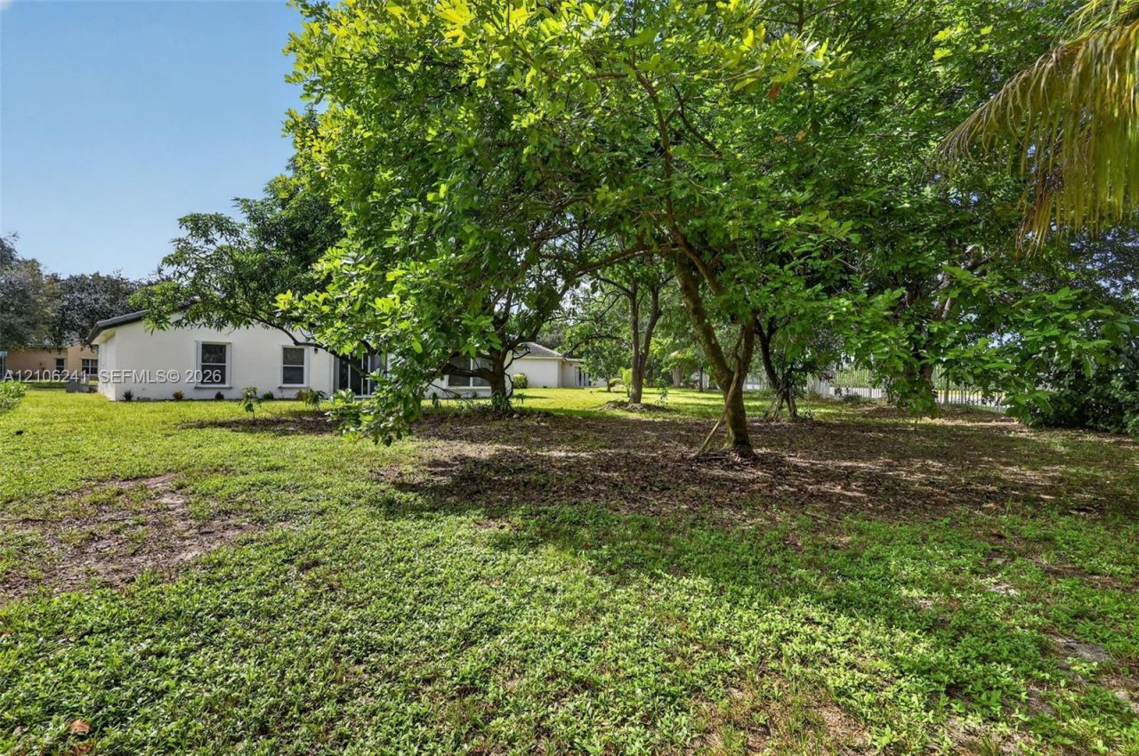 9407 SW 18th St , Miramar, FL 33025 Photo