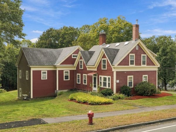 39 High Street, Topsfield, MA 01983