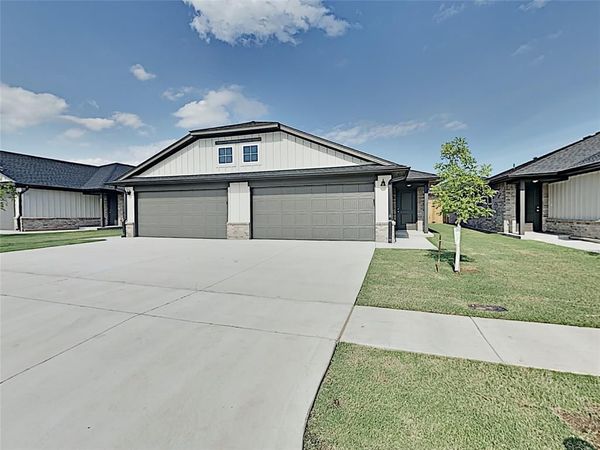 11220 Howard Drive, Oklahoma City, OK 73114