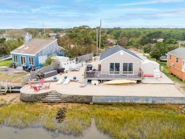 106 Shore Drive E, Amagansett, NY 11930