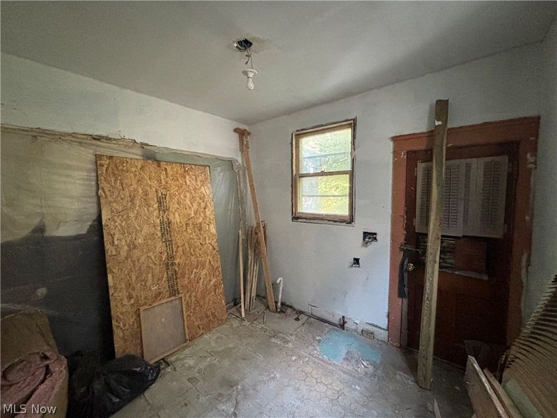 1775 Wickford Road, Cleveland, OH 44112 Photo 18