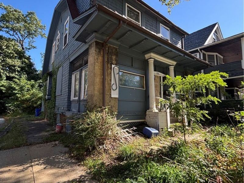 1775 Wickford Road, Cleveland, OH 44112 Photo 4