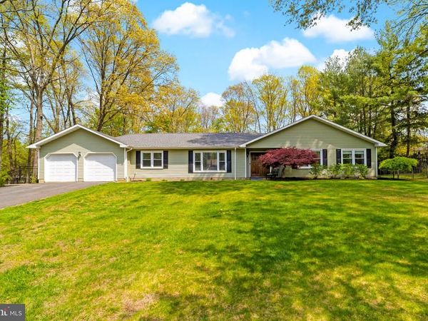 7 MICHELLE STREET, MONROE TOWNSHIP, NJ 08831