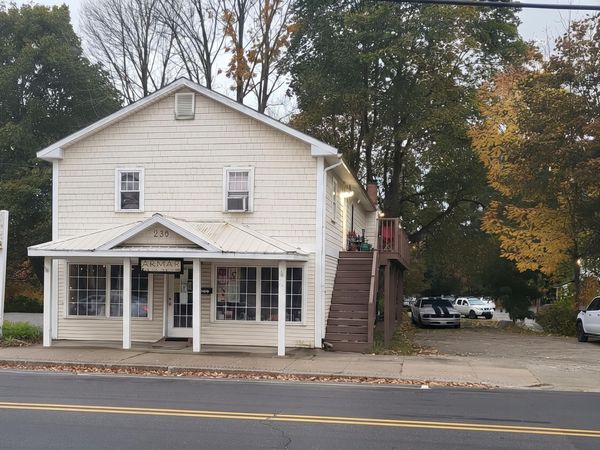 238 Main Street , Norway, ME 04268