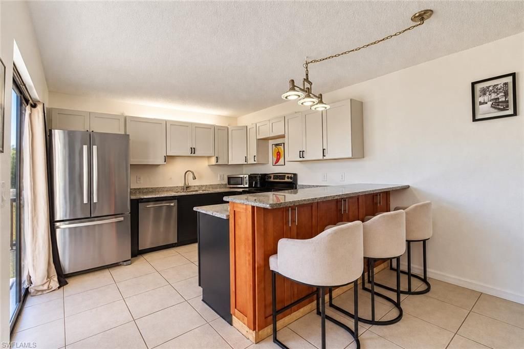 5572 Malt Dr, Unit 2, Fort Myers, FL 33907 Photo